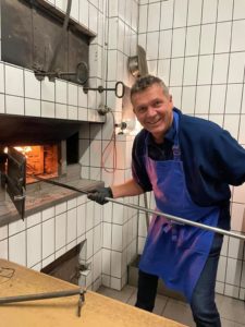Brotbackaktion @ Backhaus Oberlenningen